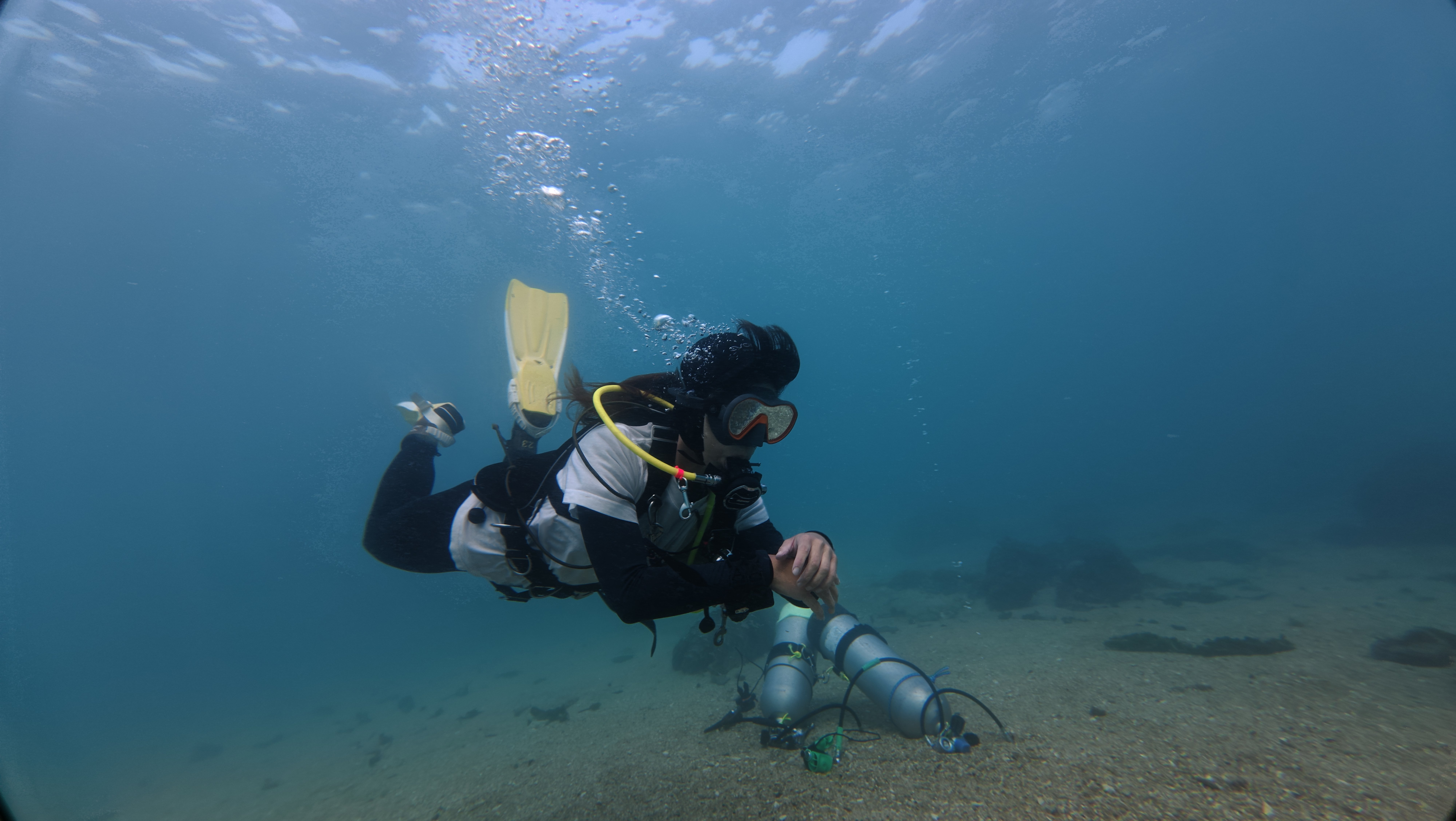 側掛 Sidemount 潛水空拍照 — Diver X Studio